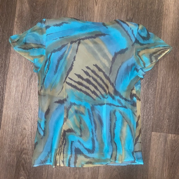 K Studio Collection Two Piece Set - Picture 4 of 6